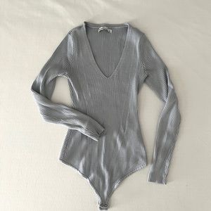 Abercrombie ribbed v neck bodysuit - light blue